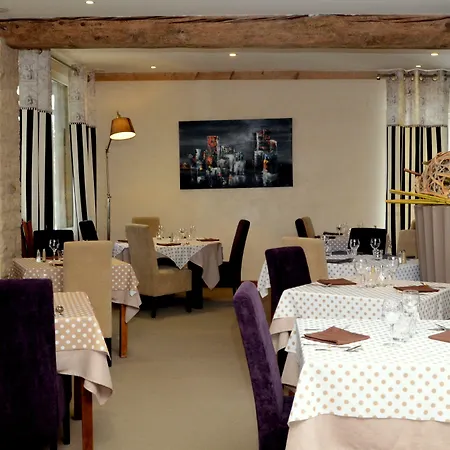 Logis Hotel-Restaurant Saint Romain-3