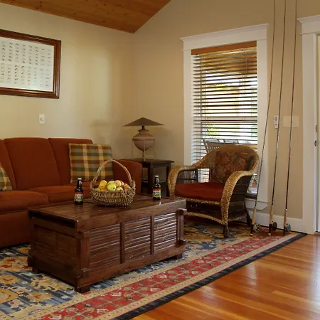 Coho Cottages-3