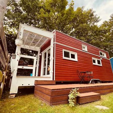 Tiny House Ruhr im PIER9 Tiny House Hotel-3