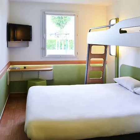 Ibis budget Orléans Sud Comet-2