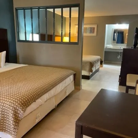 Guest Inn Lake City-2