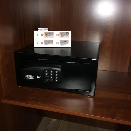 Hostal Larios-3