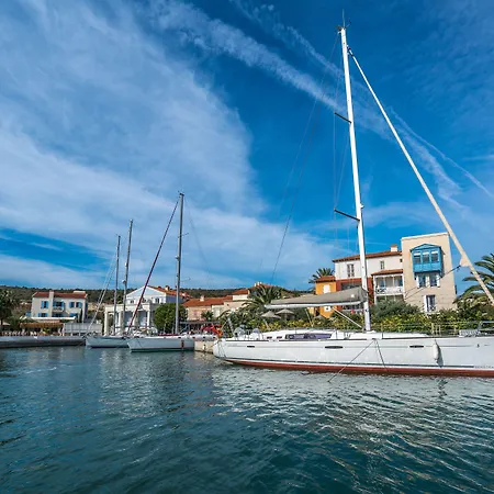 Port Alacati Hotel-3