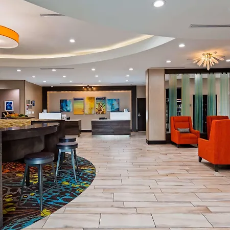 Best Western Plus Pasadena Inn & Suites-2