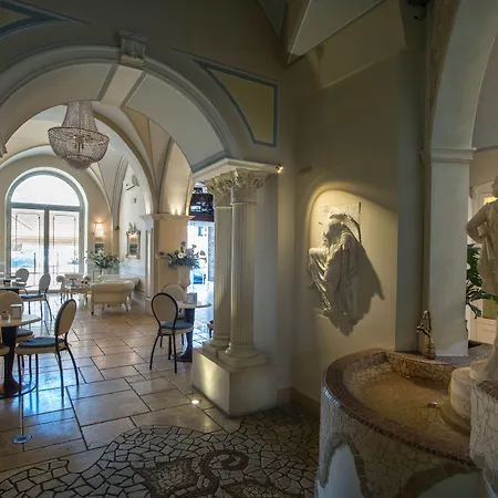 Palazzo Bove-3