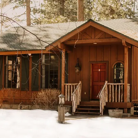 Black Bear Lodge-2