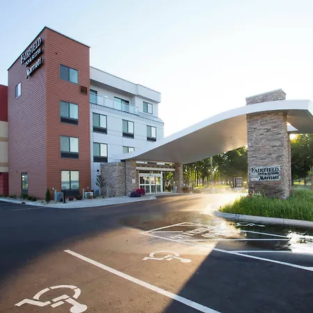 Fairfield Inn & Suites By Marriott Detroit Lakes-2