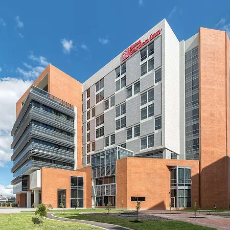 Hilton Garden Inn Bogota Airport-3