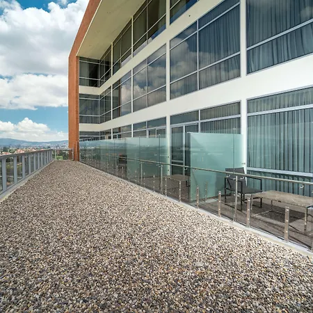 Hilton Garden Inn Bogota Airport-2