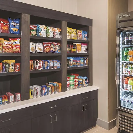 La Quinta Inn & Suites By Wyndham Atlanta South - Mcdonough-2