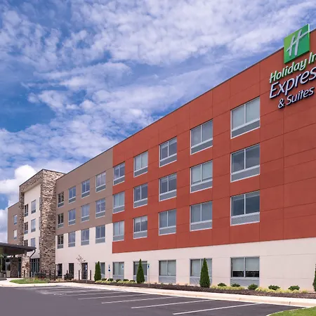Holiday Inn Express & Suites Farmville By Ihg-3