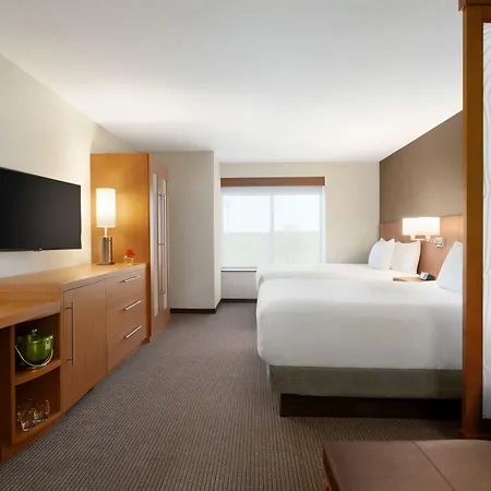 Hyatt Place Niagara Falls-2