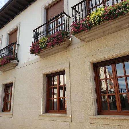 Hostal Santa Maria-2