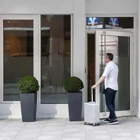 Eric Voekel Boutique Apartments - Hamburg Suites-3