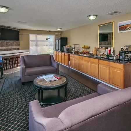 Coachman Inn-3