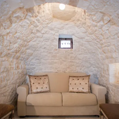 Romantic Trulli-2