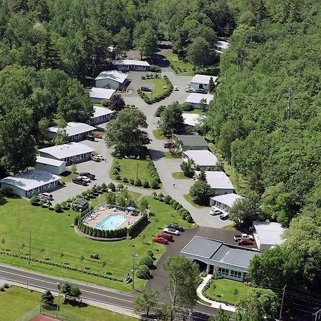 Bar Harbor Motel-2