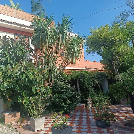 B&B Villa Lidia with parking&jacuzzi-3