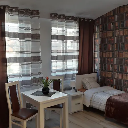 Cracow Central Aparthotel-3