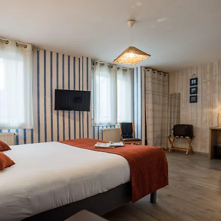 Brit Hotel des Halles-3
