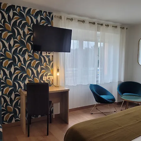 Brit Hotel des Halles-2
