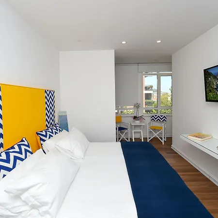 Casa Pantone-2