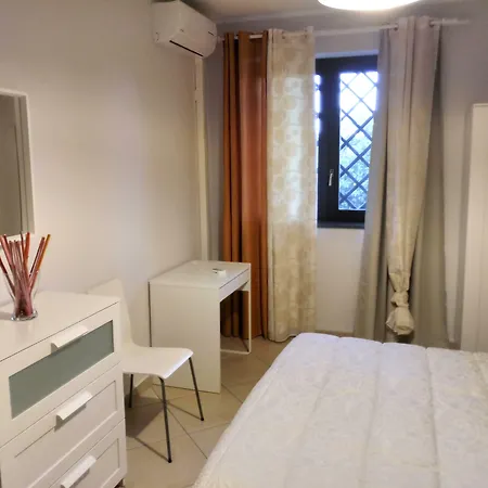Villa Feluchia Tra Il Mare E Il Vulcano-3