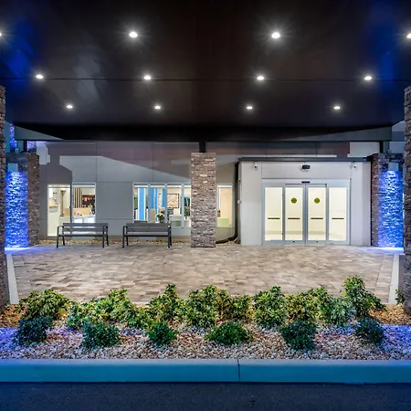 Holiday Inn Express & Suites - Punta Gorda By Ihg-3