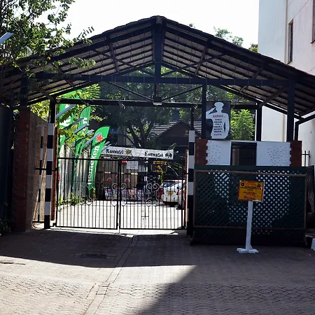 Parklands Shade Hotel-3