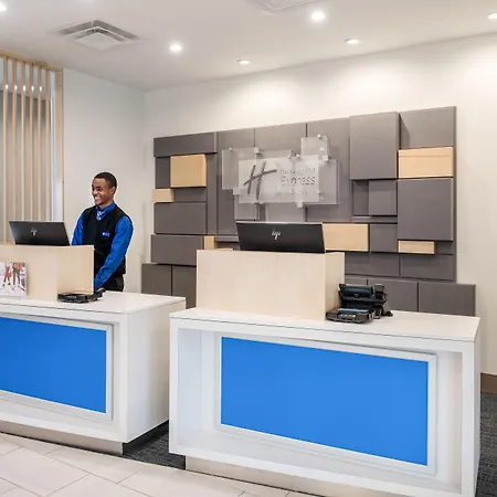Holiday Inn Express & Suites St. Louis - Chesterfield By Ihg-2