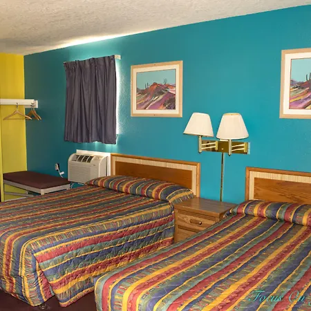 Bloomfield Motel-3