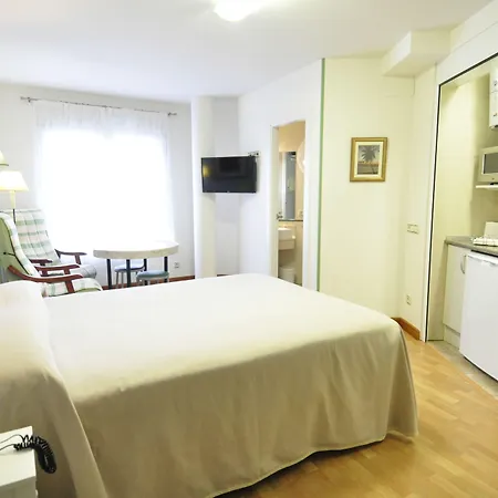 Hotel Apartamentos Aralso-3