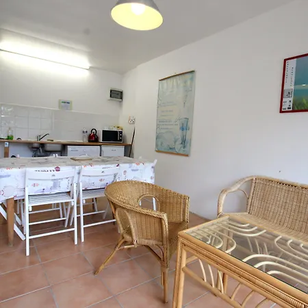 Chambres d'Hôtes Les Piéris-3