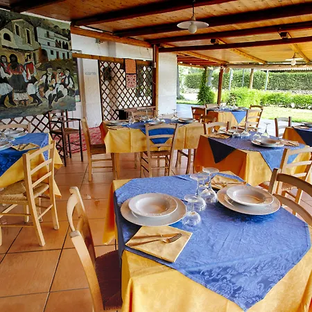 Hotel Al Faro-3