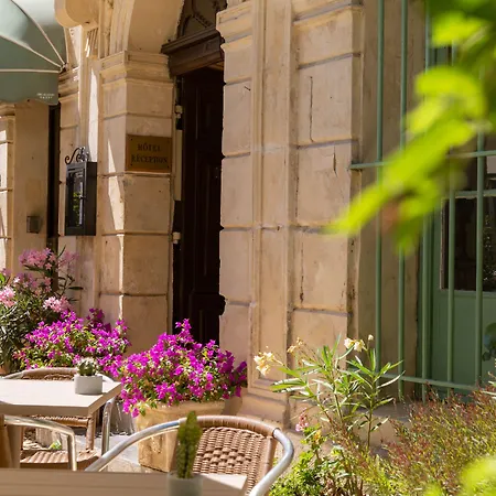 Hôtel Le Relais de Poste Arles Centre Historique-2