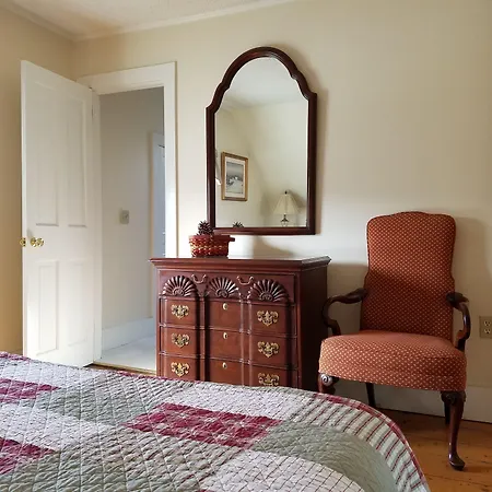 1860 House Inn And Rental Home-2