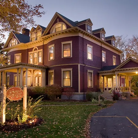 Berry Manor Inn-2