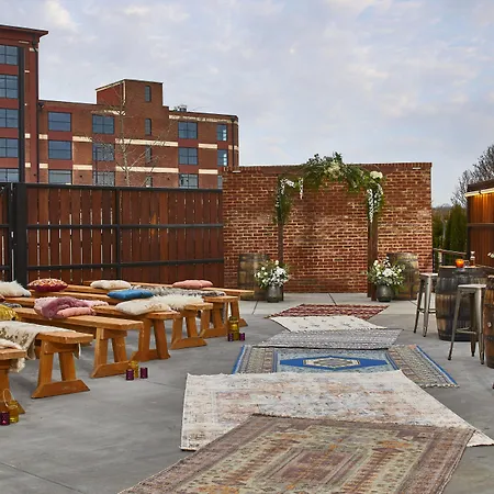 Moxy Chattanooga Downtown-3