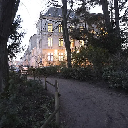 Residence De Tourisme Central Parc Tours-2