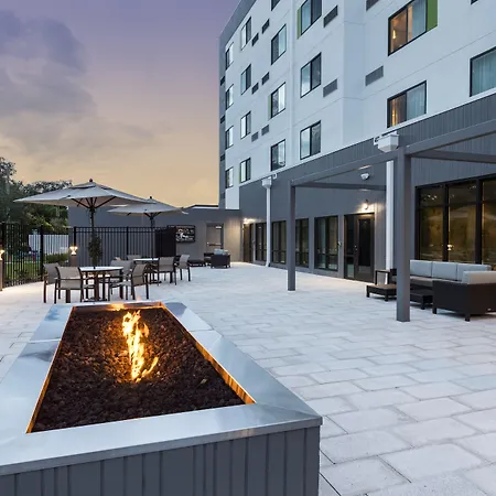 Courtyard By Marriott Tampa Northwest/Veterans Expressway-3