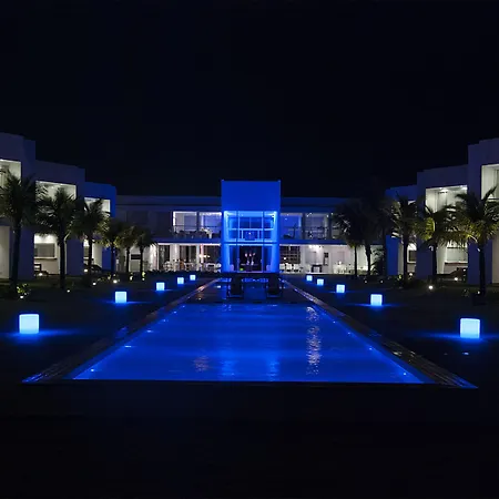 B Blue Beachouses-2
