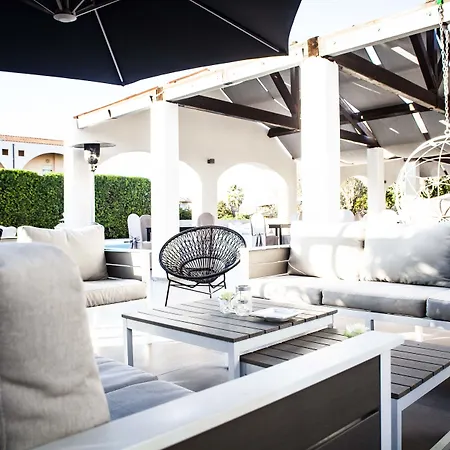 Civico Zero Resort-3