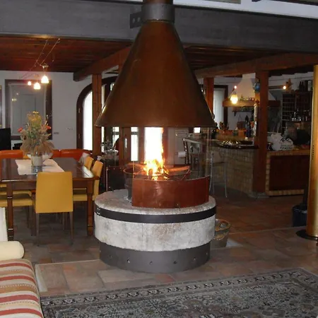Villa Alessi B&B-2