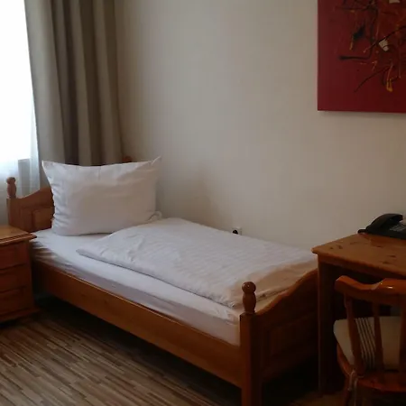 Hotel Am Stadion-2