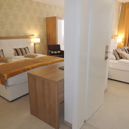 Hotel Corner-3