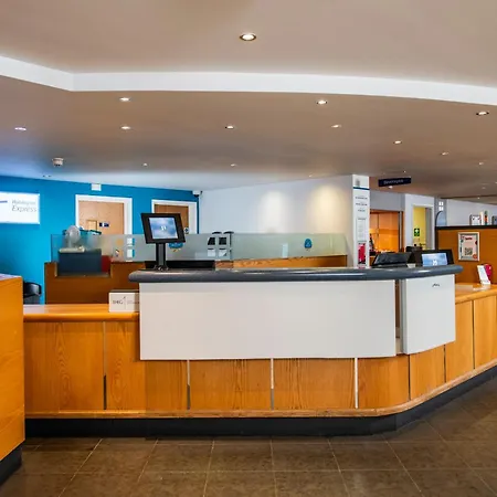 Holiday Inn Express Inverness By Ihg-3