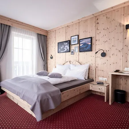 Hotel Silbertal-2
