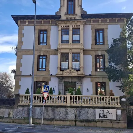 Hotel Olajauregi-2