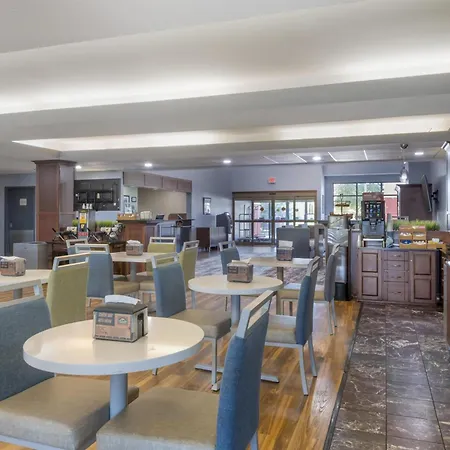 Best Western Plus Eau Claire Conference Center-2