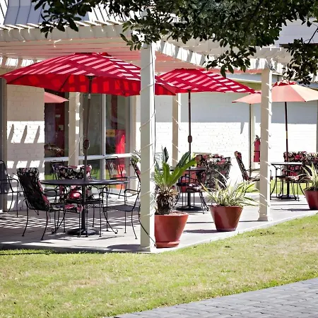 Iberia House & Suites-3